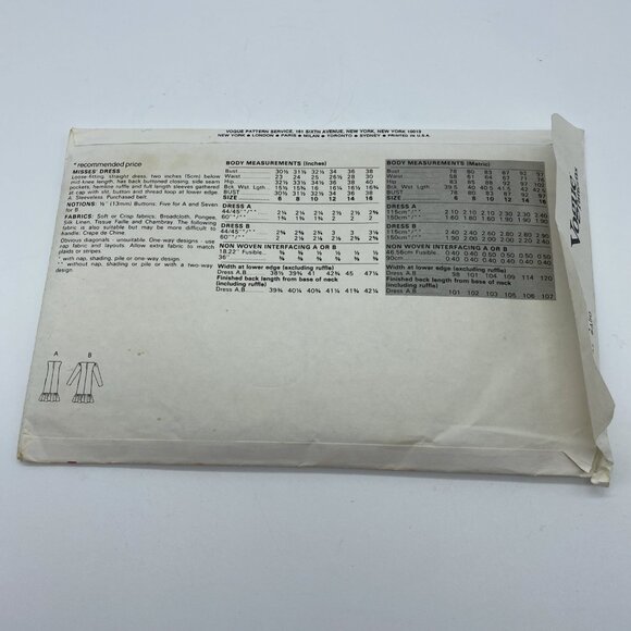 Vogue 8261 Misses' Dress Sewing Pattern Uncut Factory Fold 1980's - Picture 4 of 5